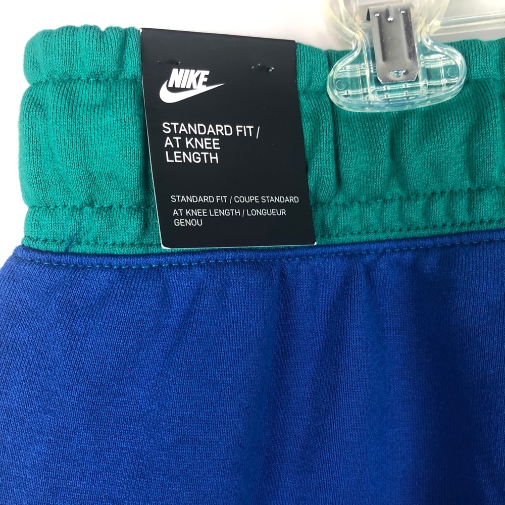 Nike Sportswear HBR Big Swoosh Fleece Shorts - Picture 11 of 13